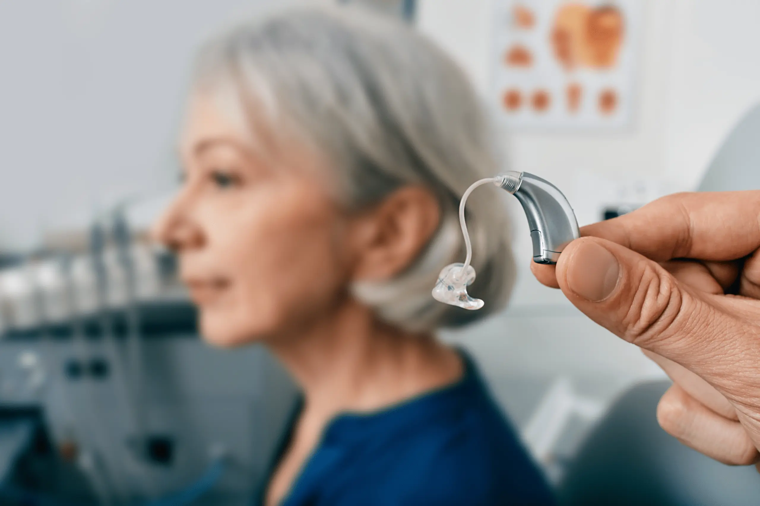 Marmed - Aparaty Słuchowe - Badanie Słuchu - Aparat słuchowy dla seniora